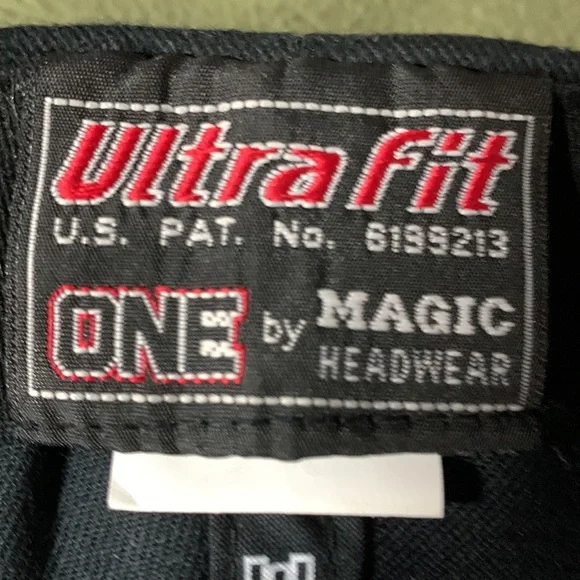 NWOT Eagles Long Road Out of Eden black tour hat. 2010. Elastic fit. - Picture 5 of 6